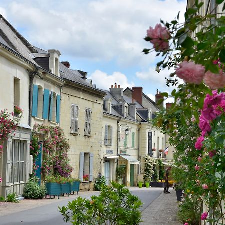Logis Hotel La Croix Blanche Fontevraud Exteriör bild